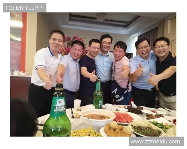 昔日绿茵传奇重聚一堂退休足球明星共叙青春岁月与辉煌回忆